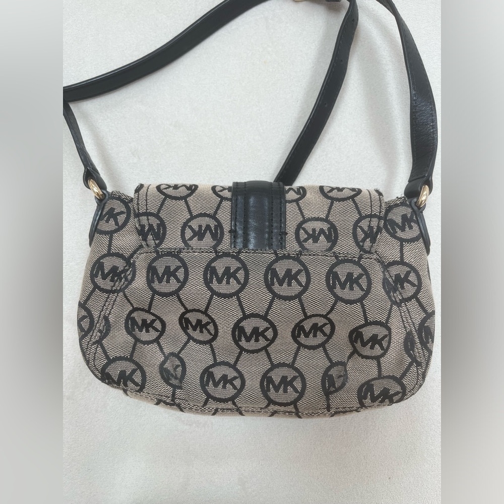 Michael Kors Black Logo Crossbody Bag - Picture 4 of 6